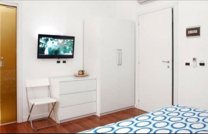 Bed & Breakfast Dietro Le Mura Aci Castello Bagian luar foto