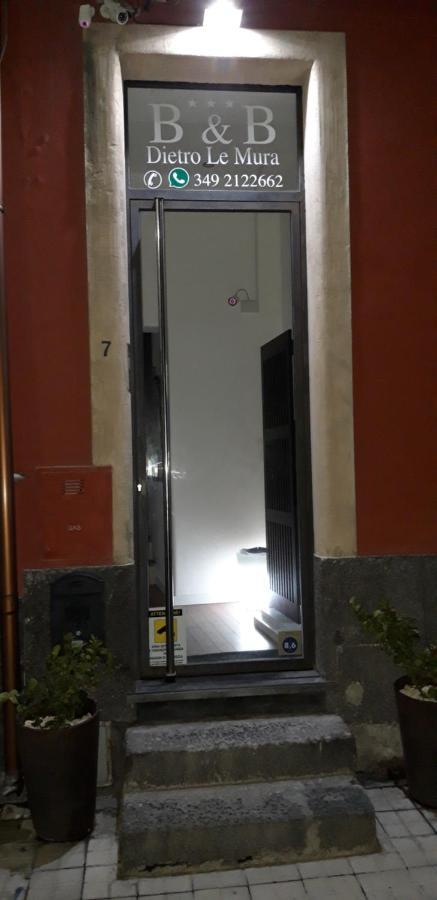 Bed & Breakfast Dietro Le Mura Aci Castello Bagian luar foto